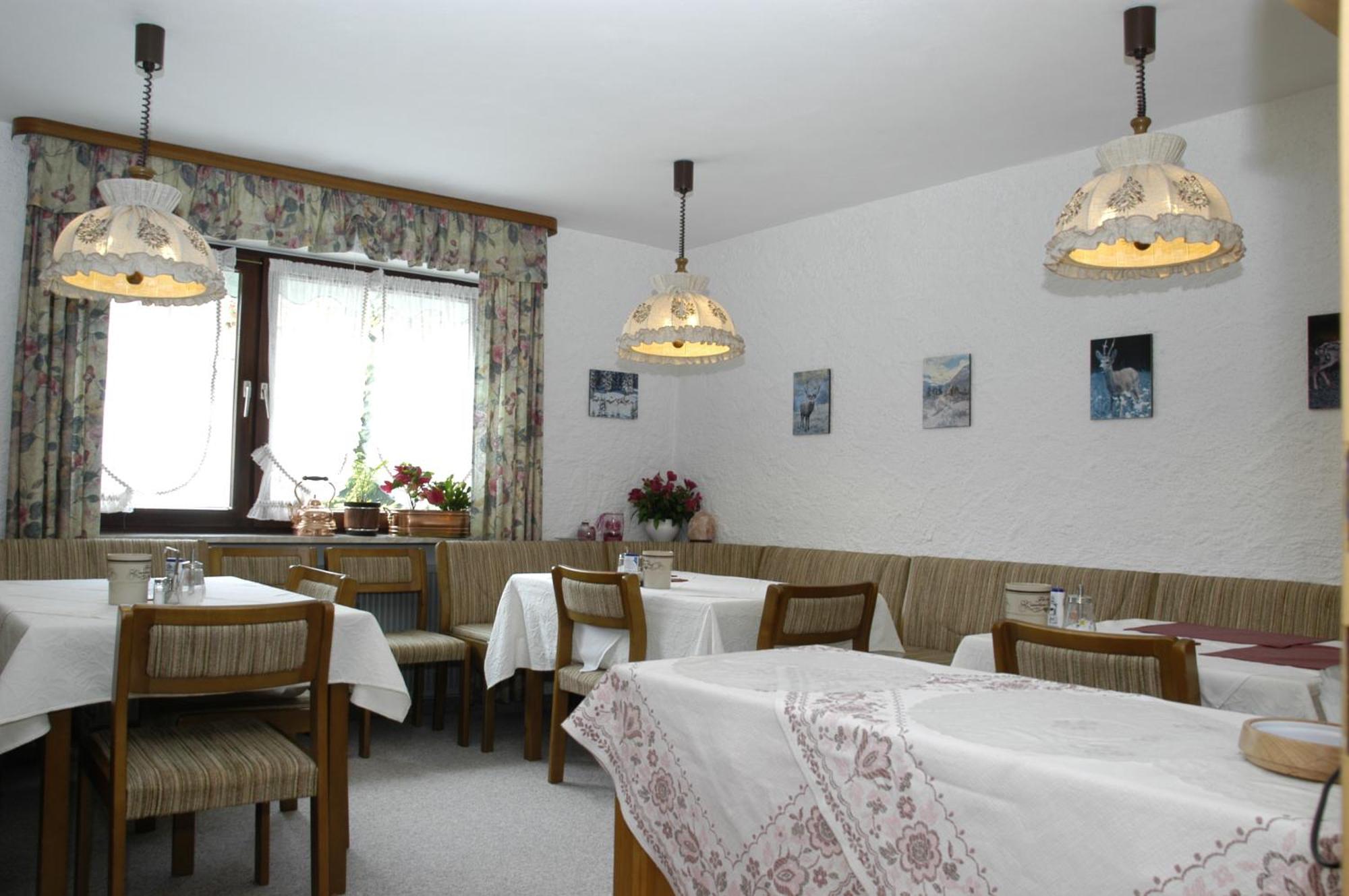Gaestehaus Winsauer Mittelberg Exteriör bild